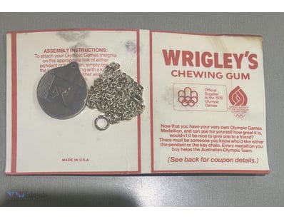 1976- OLYMPIC WRONG KEY MEDALLION VERY RARE  



2...