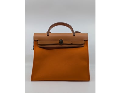 Designer Vault (A983) - Lot 13