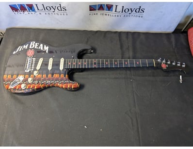 JIM BEAM ELECTRIC GUITAR

Item Size: Height: 100...