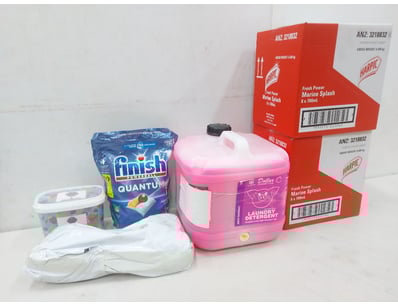 Unclaimed Freight (GCA998) - Lot 1571