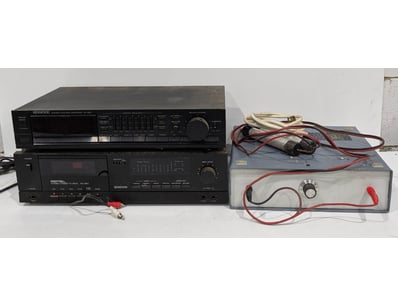 Vintage audio equipment bundle comprising a Kenwoo...