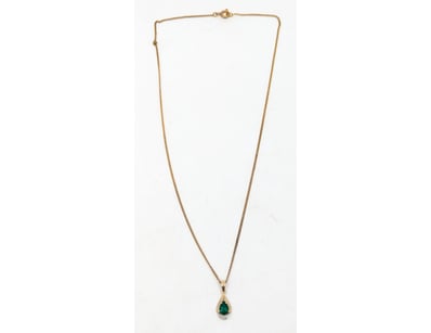 9k yellow gold pendant on chain necklace, pedant f...