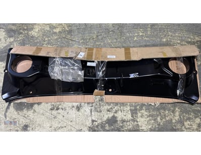 <p><strong>Lower Cowl Panel - Right Hand Drive</st...