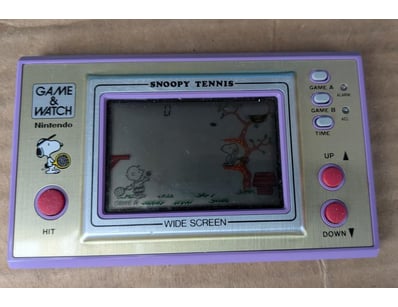 Gadgets, Music & Pastimes (A984) - Lot 314