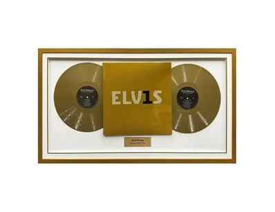 Iconic Memorabilia (A978) - Lot 159