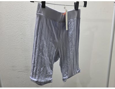 $1.2 Million Designer Fashion Retailer Liquidat... - Lot 258