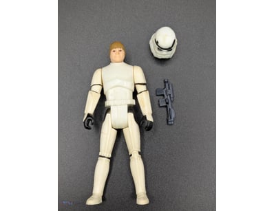 1984 LUKE STORMTROOPER WITH GUN AND MASK

655293+1...