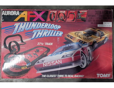 AURORA AFX THUNDERLOOP THRILLER 27½' ELECTRIC SLOT...