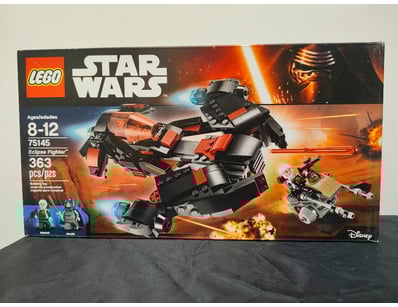 **UNRESERVED** LIFETIME COLLECTION OF LEGO PART... - Lot 281