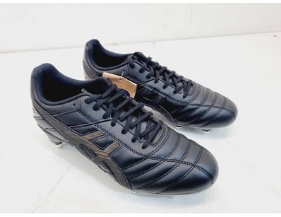 Major Brand Apparel & Footwear Liquidation Even... - Lot 172