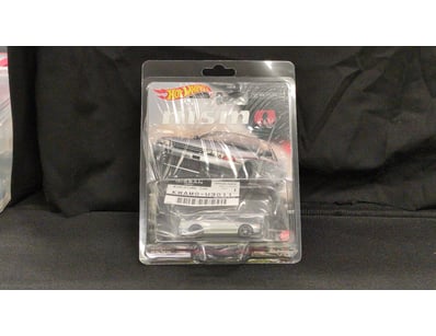 HOT WHEELS PREMIUM NISSAN SKYLINE GT-R R32 NISMO'S...