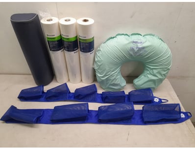 Laser, Skin Care & Cosmetic Store Liquidation (O... - Lot 57