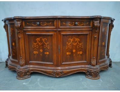 UNRESERVED Luxury Kangaroo Point Estate Furnitu... - Lot 269