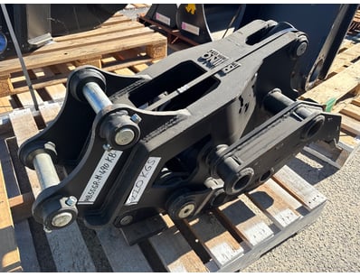 UNRESERVED Buckets & Attachments Clearance (ON4490) - Lot 17