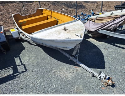 City of Gold Coast Abandoned Vehicles (ON4363) - Lot 35
