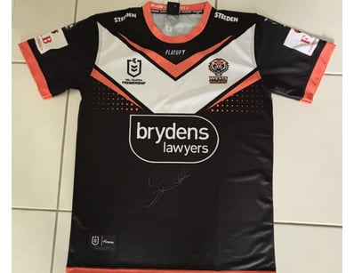 Mancave & Memorabilia (A988) - Lot 1001