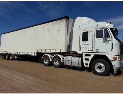 2007 Freightliner Argosy with 2002 Kruger Drop Dec...