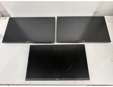 Lot of three Philips 243V7Q professional monitors,...