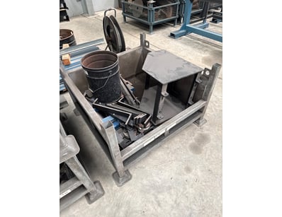 MOSTLY UNRESERVED Machining Engineering Warehou... - Lot 128