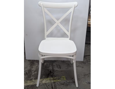 Chairs, white plastic, criss cross back

Dimensi...