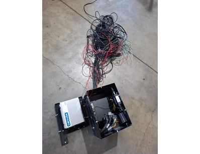 UNRESERVED Trimble Equipment & Accessories Wareh... - Lot 96