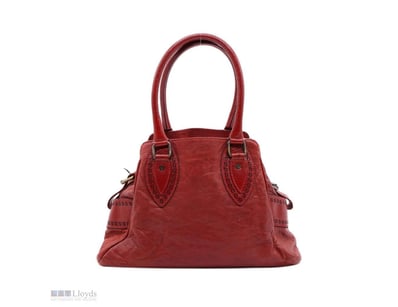 FENDI RED DE JOUR TOTE

Exterior Material
Leather ...