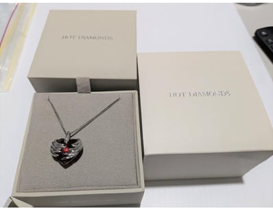 UNRESERVED Affordable Jewellery (A1006) - Lot 110