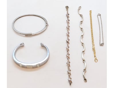 UNRESERVED Affordable Jewellery (A1001) - Lot 182