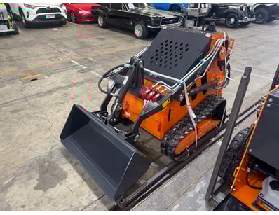 UNRESERVED BRISBANE Factory Direct Containers, Ma... - Lot 3