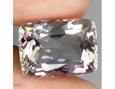 NATURAL 15.36CT ANTIQUE FACET CLEAN AMETRINE     
...
