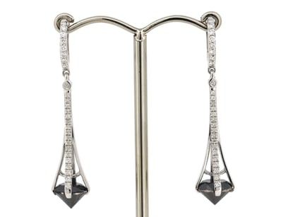 Diamonds Are A Woman's Best Friend (A980) - Lot 3201