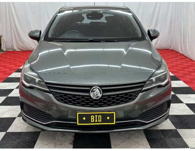 Passenger, Luxury & Commercial Vehicles Auction - Lot 240