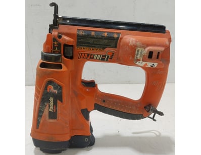 MOSTLY UNRESERVED Carpentry Business Closure - Lot 58