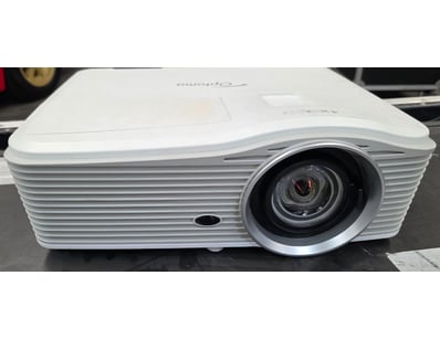 UNRESERVED SCI-FI ROADSHOW EVENT PRODUCTION (A1006) - Lot 47