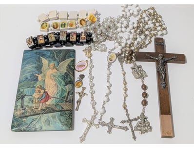 The Curio Collection (A985) - Lot 2508