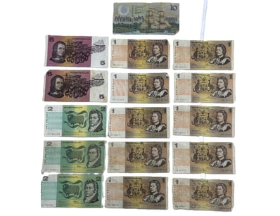 Luxury Pawnbroker Christmas Sale PART 1 (A984) - Lot 905