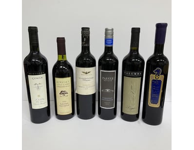 ASSORTED WINE QUANTITY x6 
Wolf class ‘shareholde...