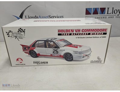 HOLDEN VH COMMODORE 1983 BATHURST WINNER DIE-CAST ...
