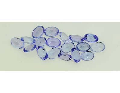 Diamond And Gemstone Market (A994) - Lot 625