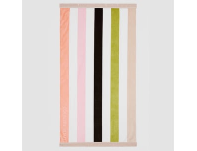 UNRESERVED Day 4: Brand New Designer Towels - Lot 4