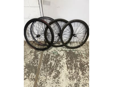 Comprehensive road cycling component lot featuring...