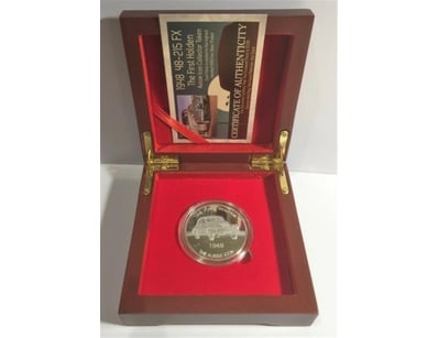 The Curio Collection (A989) - Lot 5078