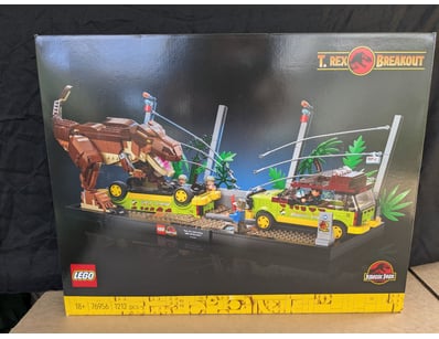 **UNRESERVED** LIFETIME COLLECTION OF LEGO PART... - Lot 357