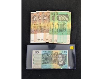 COLLECTION OF AUSTRALIAN BANK NOTES

Includes Va...