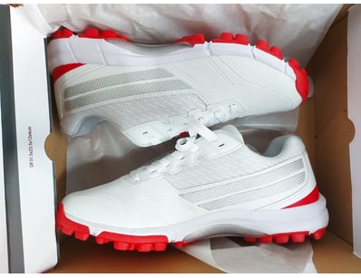 GN-Velocity Rubber Shoes in white with red sole de...