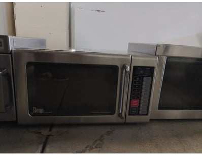 Bonn CM-1041T commercial microwave oven in stainle...