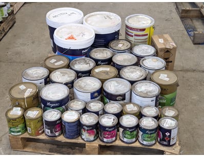 Pallet Lot of paint, brands include Haymer, Dulux,...