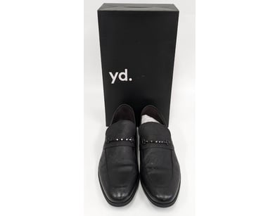 YD brand men's loafer shoes, size 44 EU. Black tex...