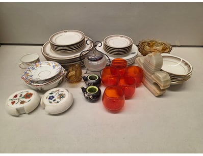 Antiques, Vintage & Interior Treasures (A1005) - Lot 885