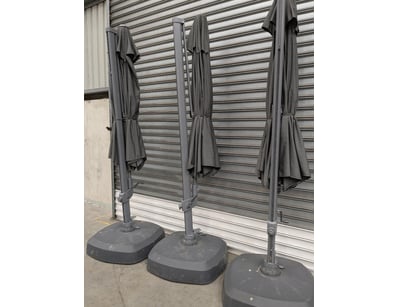 Commercial Furnishings & Kitchen Gear (VICA987) - Lot 1044